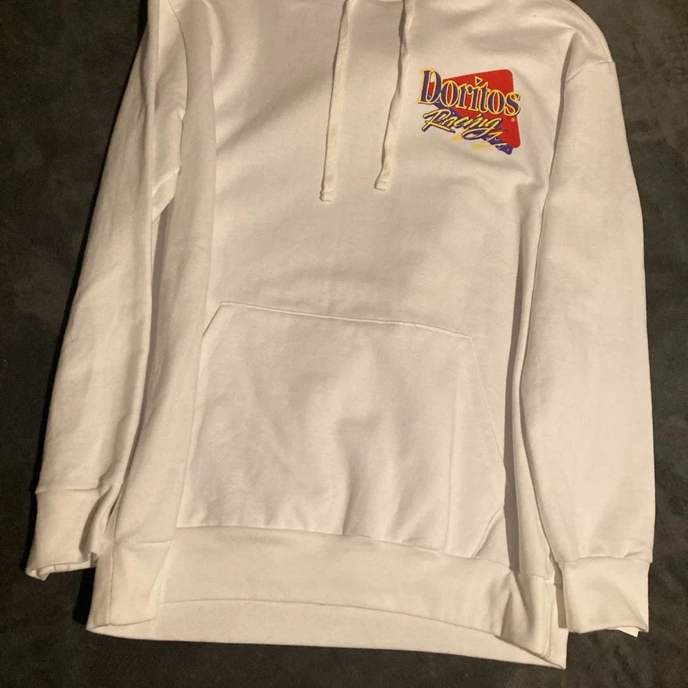 Doritos Hoodie. Size M NWT. - Picture 2 of 5